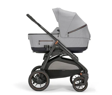 Σύστημα μεταφοράς Aptica XT Quattro χρώμα Magnet Grey με σκελετό Black και παιδικό κάθισμα αυτοκινήτου Darwin | Πολυκαρότσια 3 σε 1 στο Fatsules