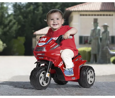 Ηλεκτροκίνητη μηχανή Peg-Perego 6V Τύπου Mini Ducati Evo Red | Ηλεκτροκίνητα παιχνίδια στο Fatsules