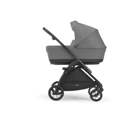 Σύστημα μεταφοράς Inglesina Electa Quattro Chelsea Grey με σκελετό Total Black και παιδικό κάθισμα αυτοκινήτου Darwin | Πολυκαρότσια 3 σε 1 στο Fatsules