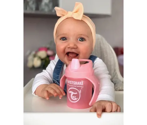 Εκπαιδευτικό κύπελλο Twistshake Mini Cup 230ml 4+Μηνών Pastel Pink Με μίξερ φρούτων | Βρεφανάπτυξη στο Fatsules